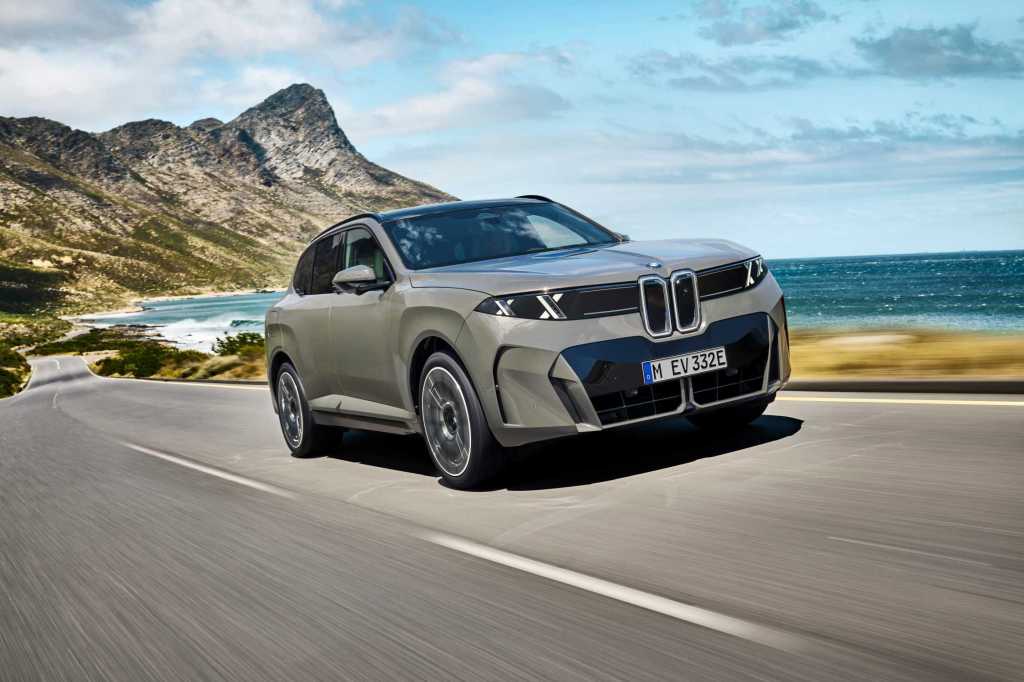 BMW Group海外發表的全新BMW iX5官方照片。圖片僅供海外車型參考,台灣版本、配備與上市內容以BMW台灣總代理正式公告為準。圖片來源:BMW Group。